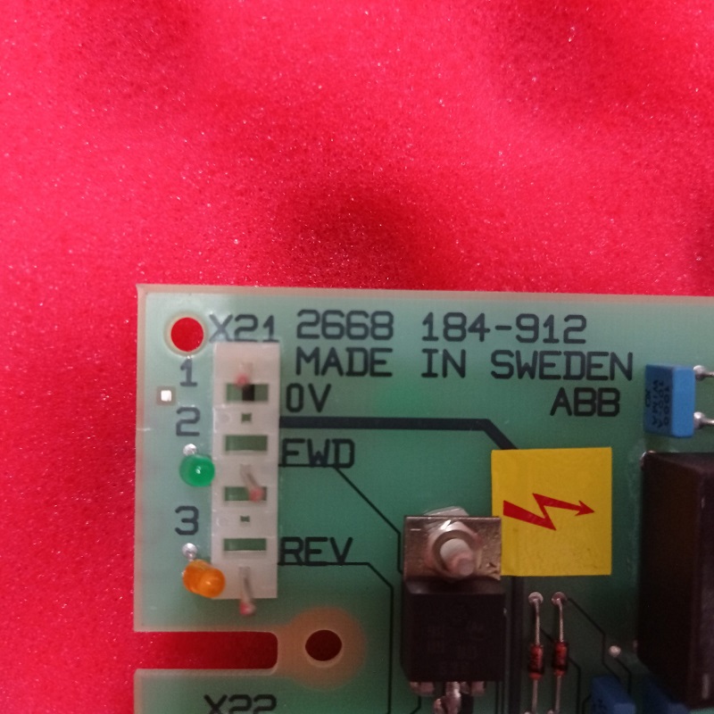 ABB YXU168E YT204001-JB/1 Плата