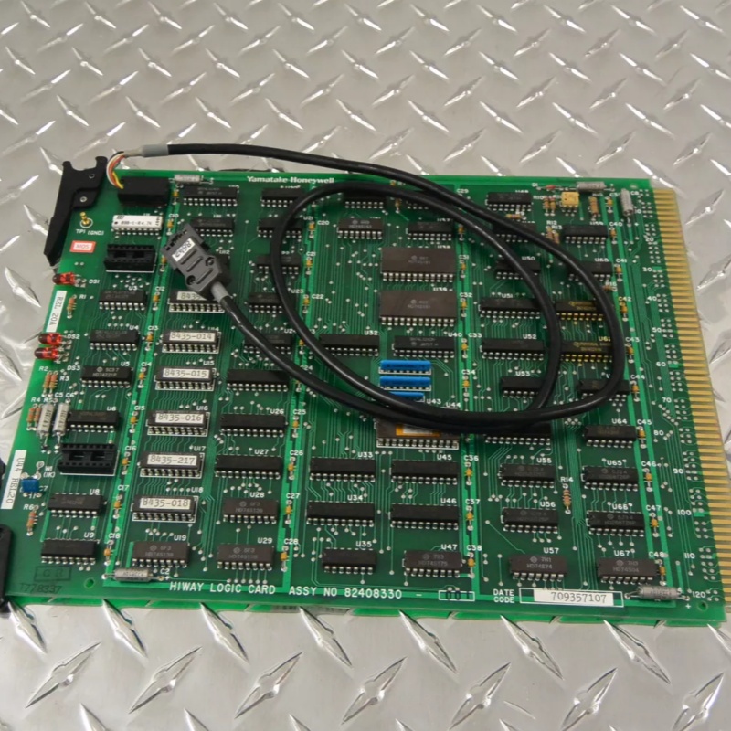 НОВАЯ ПЛАТА YAMATAKE HONEYWELL 82408330-001 82408330001
