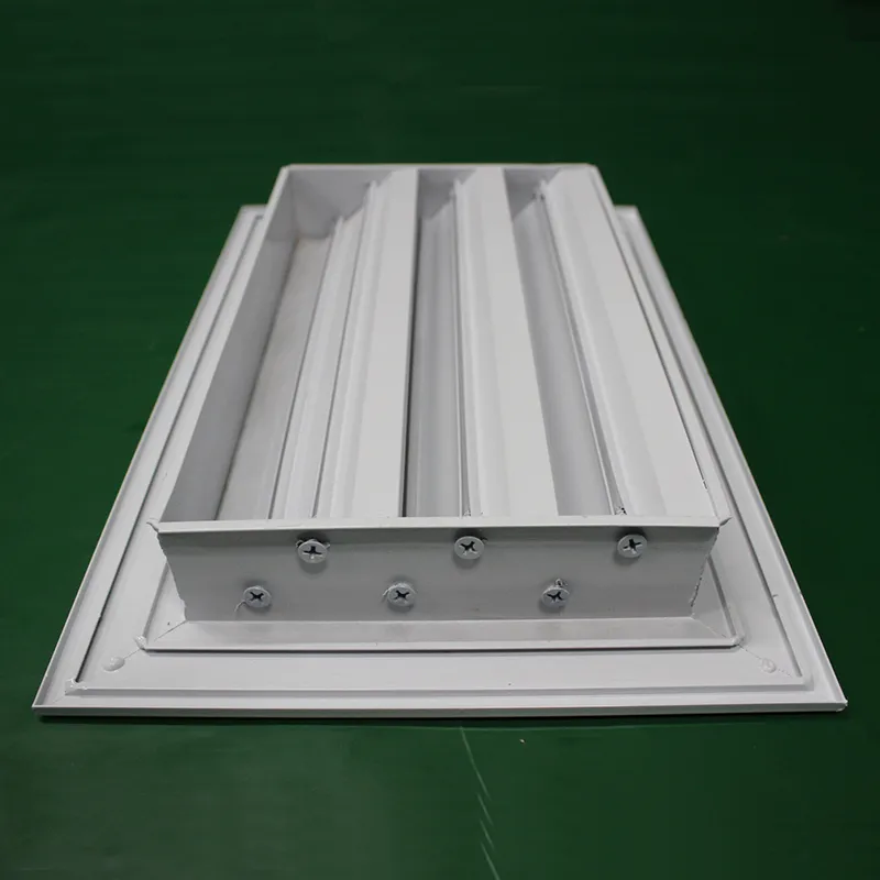 Воздухораспределитель с дождезащитными жалюзииз алюминиевого сплава