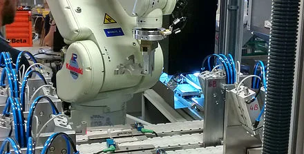 Оптический контроль литьевых деталей 2026: цены и технологии
