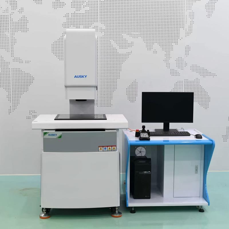 Пример использования многолинзового быстроизмерительного прибора CF320ZD с одной кнопкой управления.