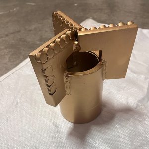 Лопастное долото