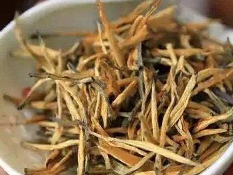 Сколько из пяти основных сортов чая Дянь Хун вы уже пробовали?