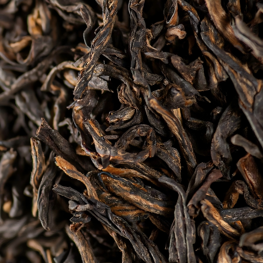 Статья о различиях между черным чаем дянь хун, Чай Золотая игла Дянь Хун, Золотые бутоны Дянь Хун, Дяньхун Цзинь Я и Золотая спираль Дяньхун