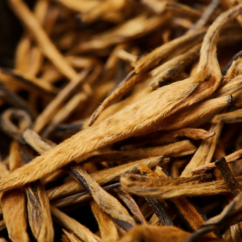 Семь полезных свойств Золотые бутоны Дянь Хун