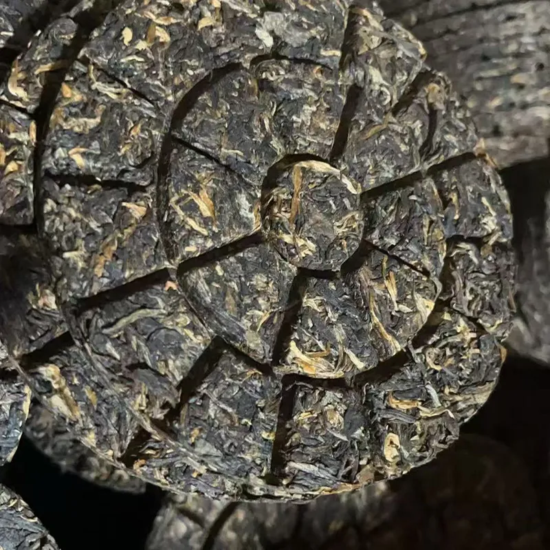 Принимаются заказы на изготовление прессованного чая серии ГАБА «Цзяелун» с гамма-аминомасляной кислотой весом 100 г по индивидуальным требованиям