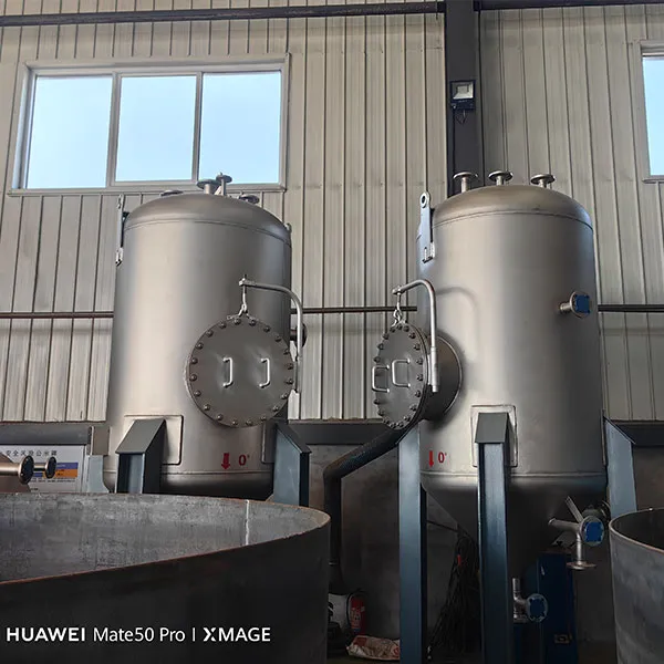 Вертикальный резервуар из нержавеющей стали