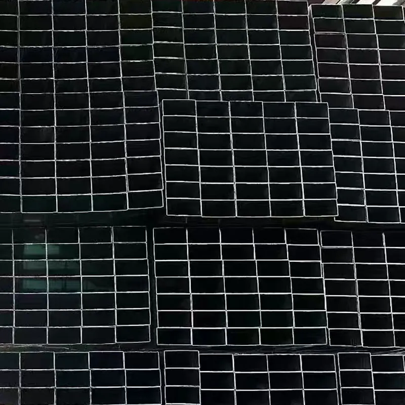 Квадратнаяпрямоугольная труба 60-120 мм (3)