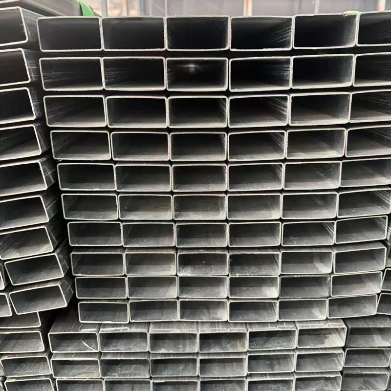 Квадратнаяпрямоугольная труба 40-80 мм