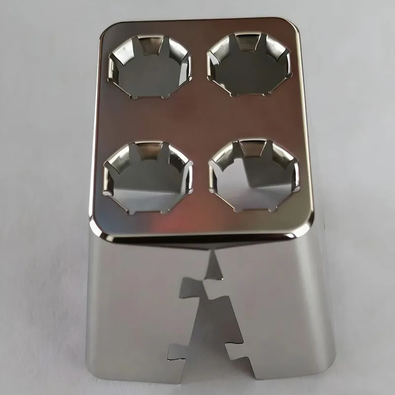 Экранирующий кожух для высоковольтных разъемов автомобилей