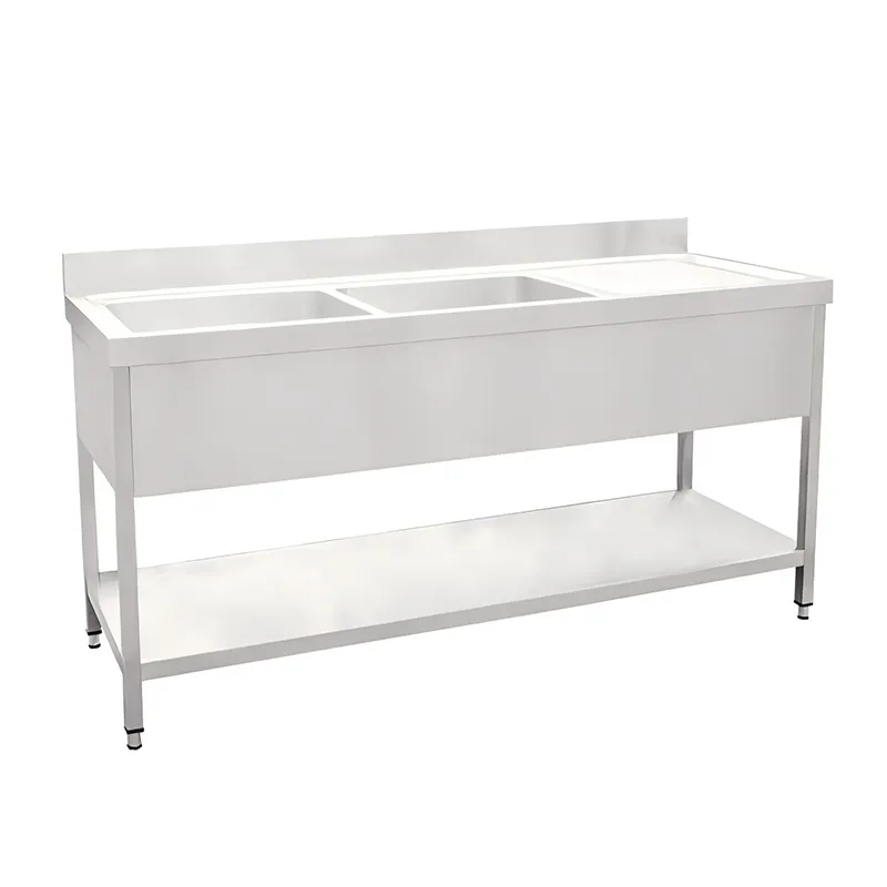 Квадратная трубчатая конструкция в форме двойной звезды с платформой и бортиком, резервуар для воды