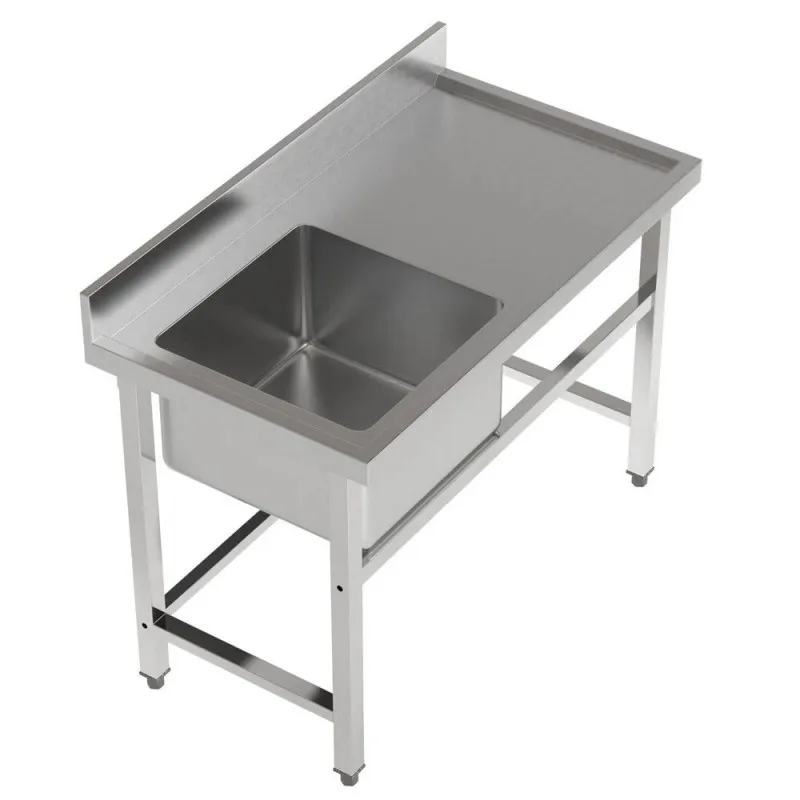 Однозвездочный резервуар для воды из квадратных труб с платформой