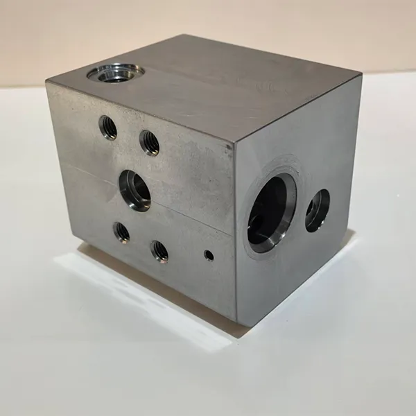 Гидравлический блок клапанов