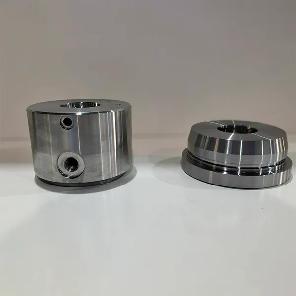 Крышка и торцевая крышка