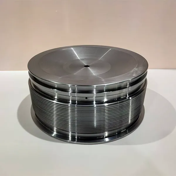 Нижняя крышка гидроаккумулятора (цилиндрическая)