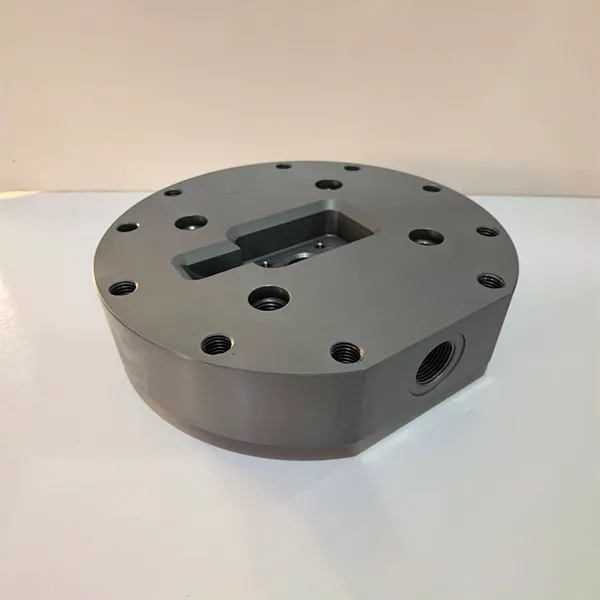 Крышка гидроаккумулятора