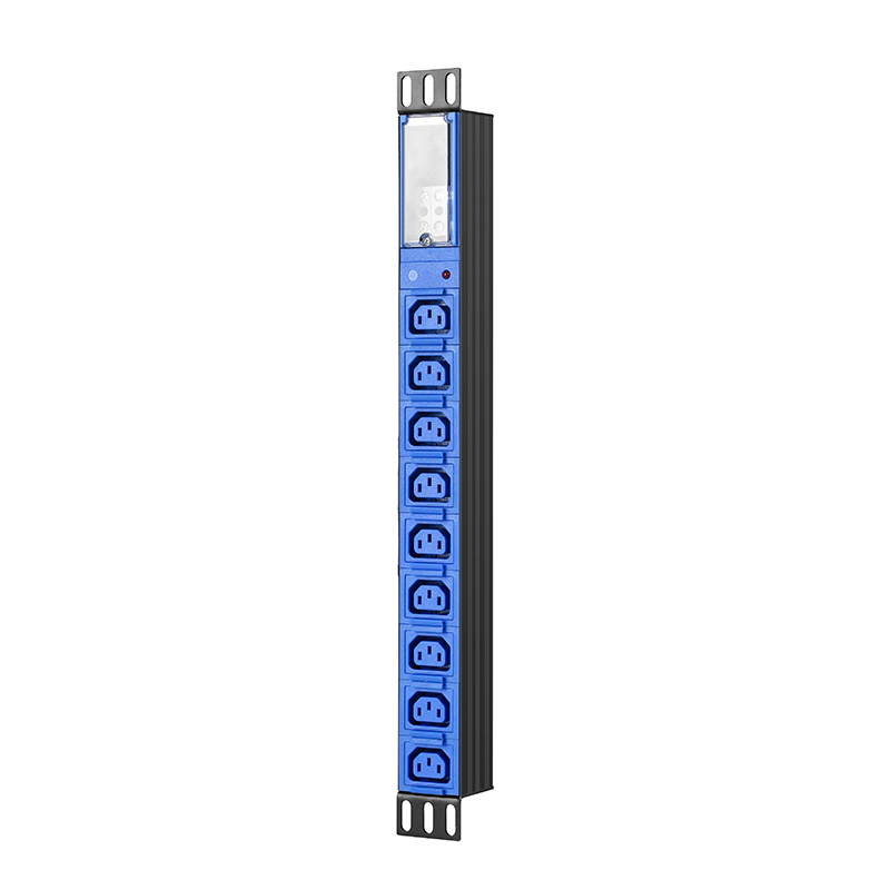 Однофазный PDU с 9 розетками C13