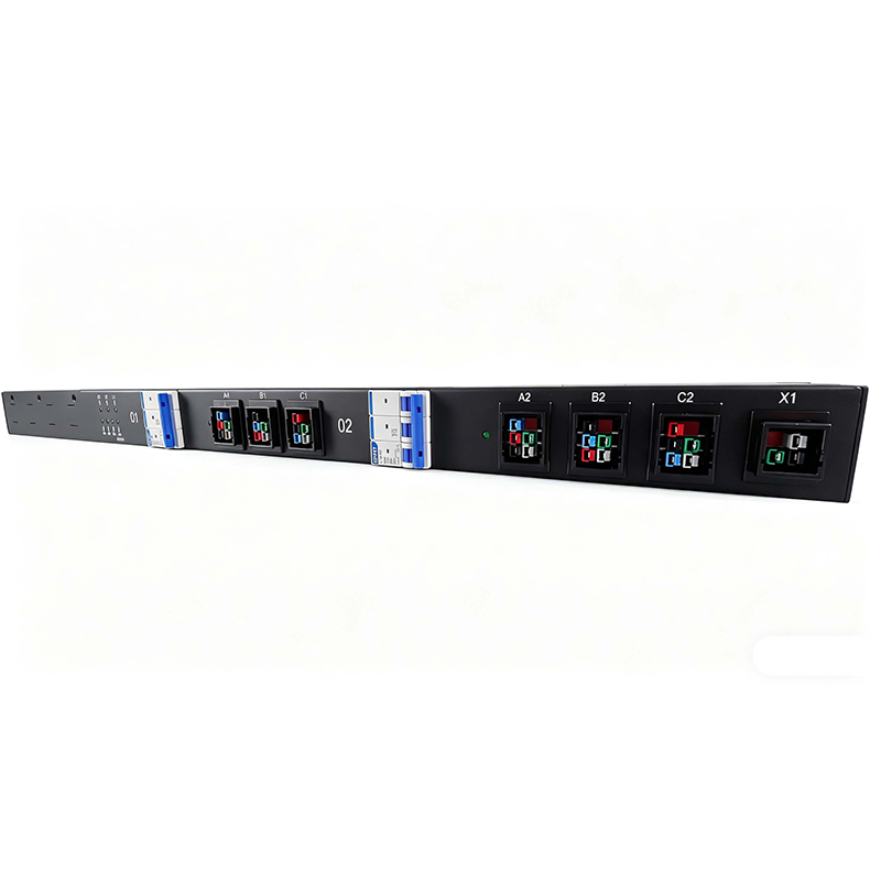 Трехфазный PDU, 6 розеток P34