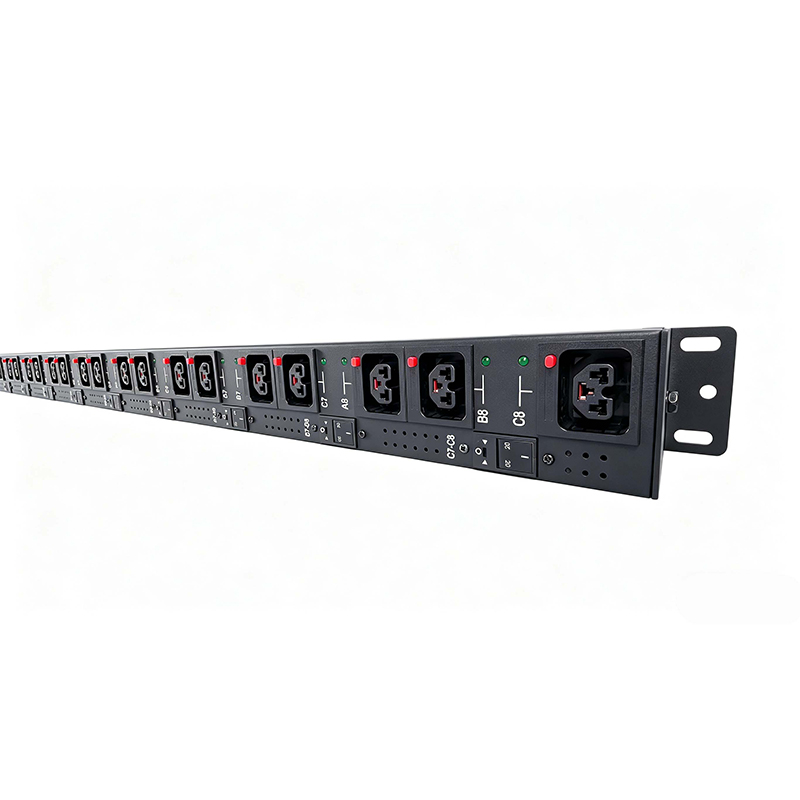 Трехфазный интеллектуальный PDU, 24 розетки C39 (вариант 1)