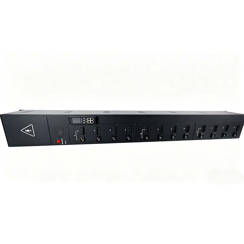 Трехфазный интеллектуальный PDU с 12 розетками P34