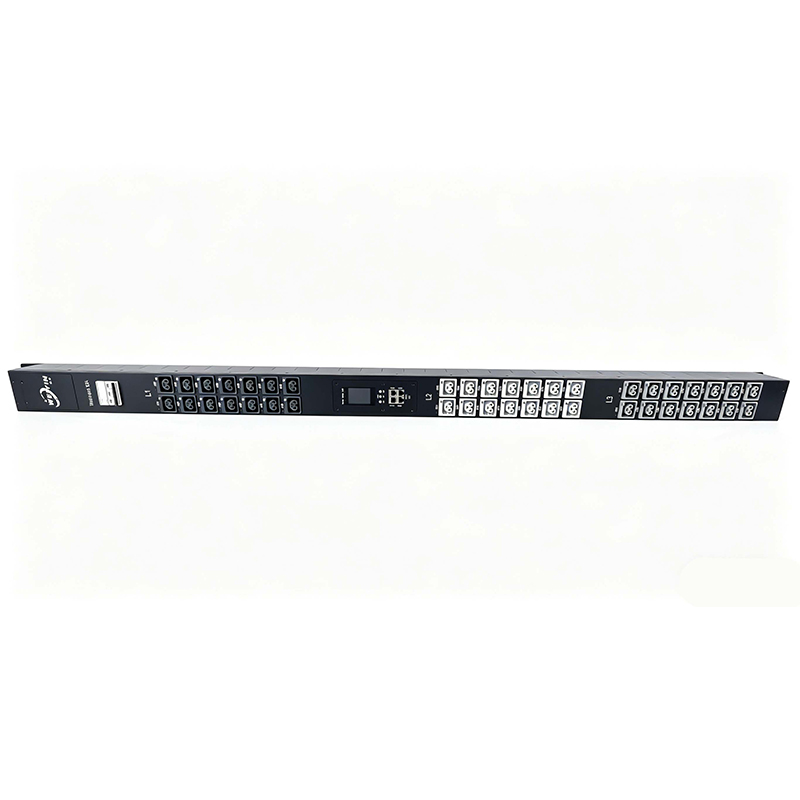 Трехфазный интеллектуальный PDU с 42 розетками C39