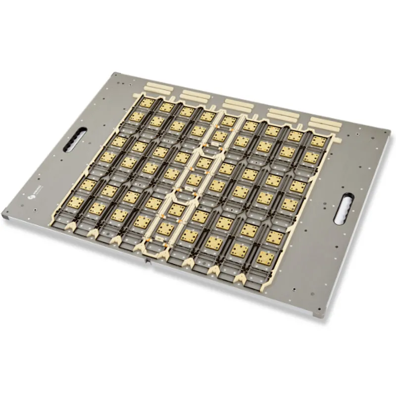 Сэндвич-штанцформа для совмещенной вырубки и тиснения за одну операцию