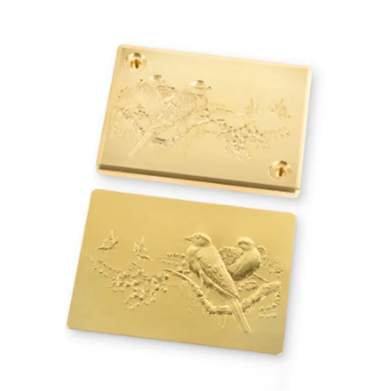 Штампы для рельефа (совмещенная вырубка и тиснение за одну операцию)