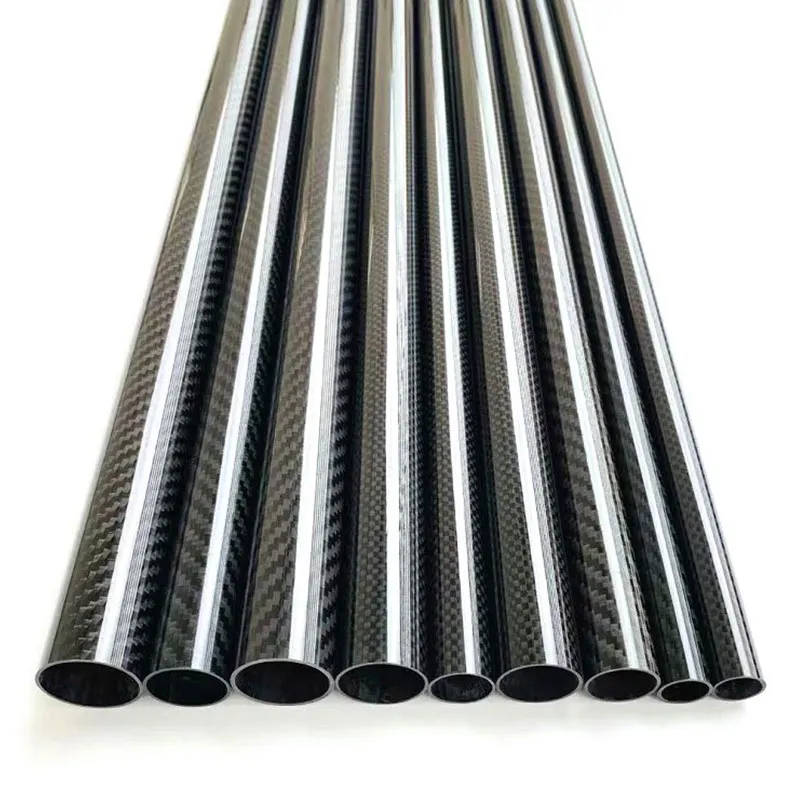 Глянцевая углепластиковая круглая труба