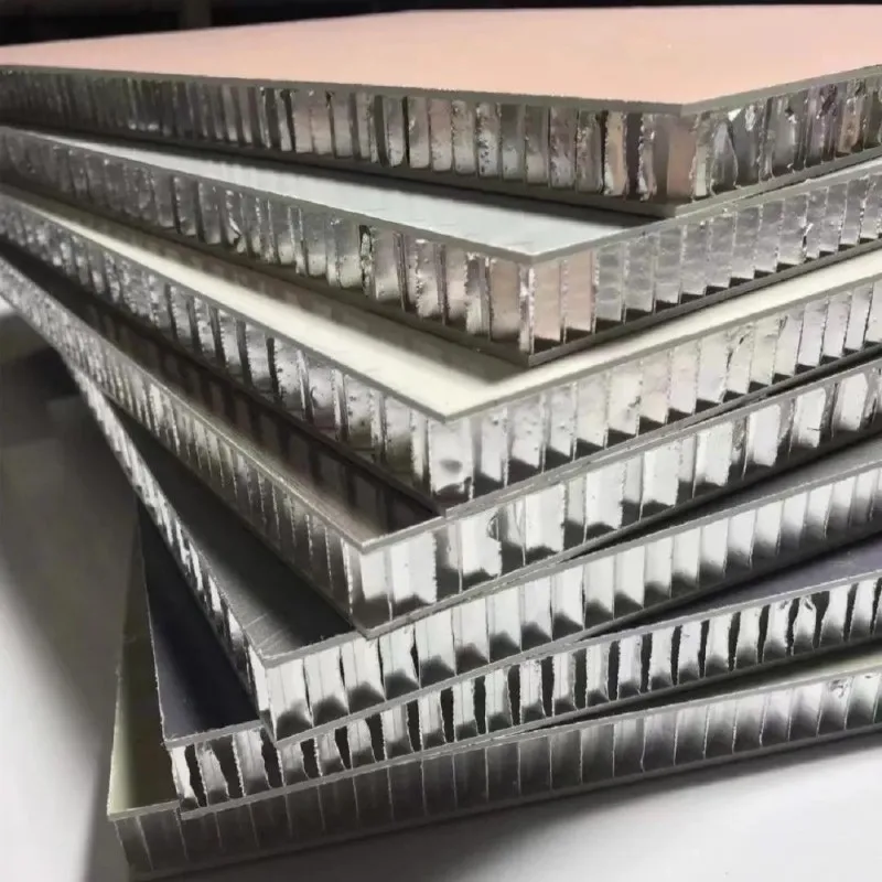 Сотовый углепластиковый сэндвич-панель