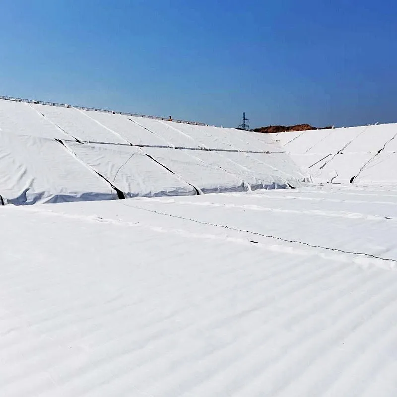 Композитная геомембрана на заказ для противофильтрационной защиты рыбоводных прудов, водоёмов, водохранилищ, русел рек и откосов