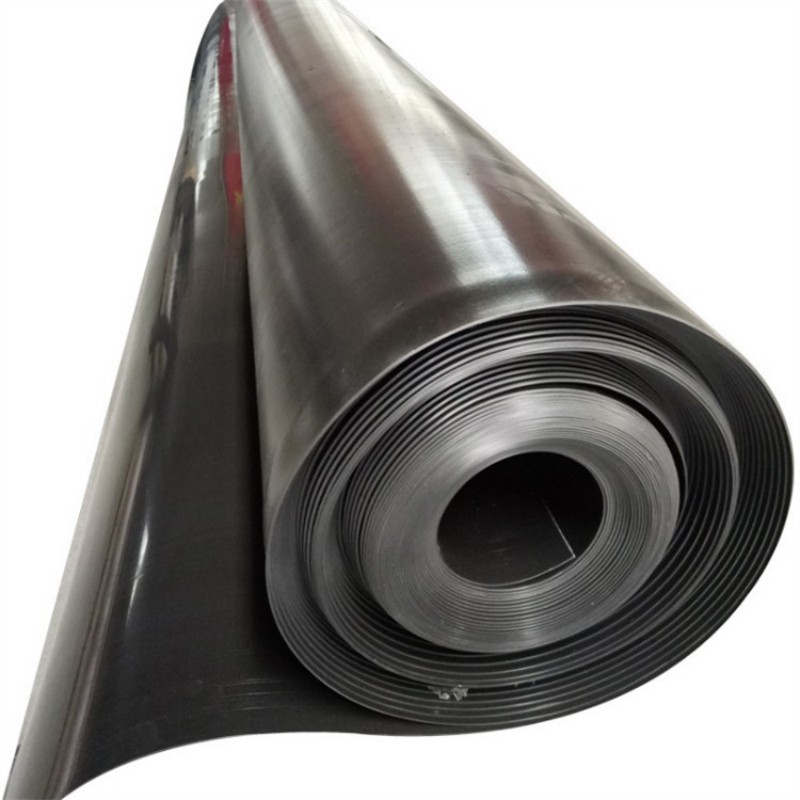 Полиэтиленовая противофильтрационная геомембрана для защиты откосов русел рек, рекультивации искусственных водно-болотных угодий, очистных сооружений и промышленных зданий