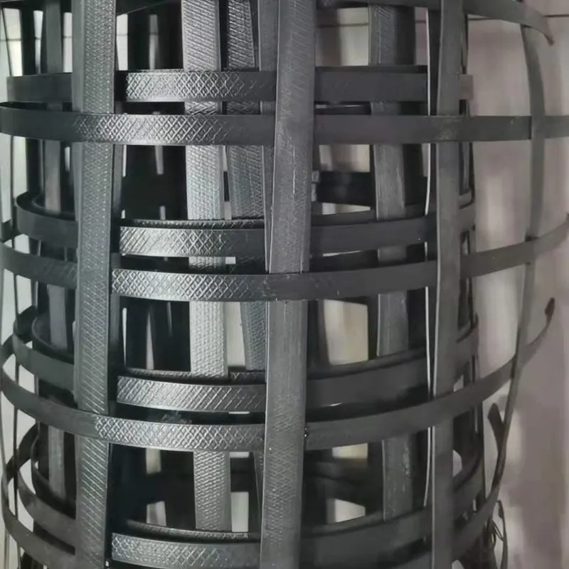 Сталепластиковая геосетка для армирования и усиления асфальтобетонных покрытий