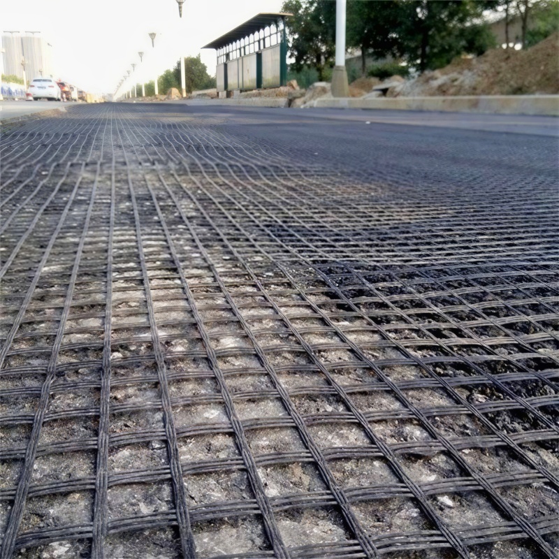 Термостойкая стекловолоконная геосетка для усиления дорожных покрытий