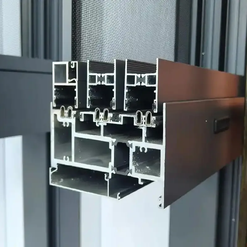 Распашное окно с терморазрывом FR