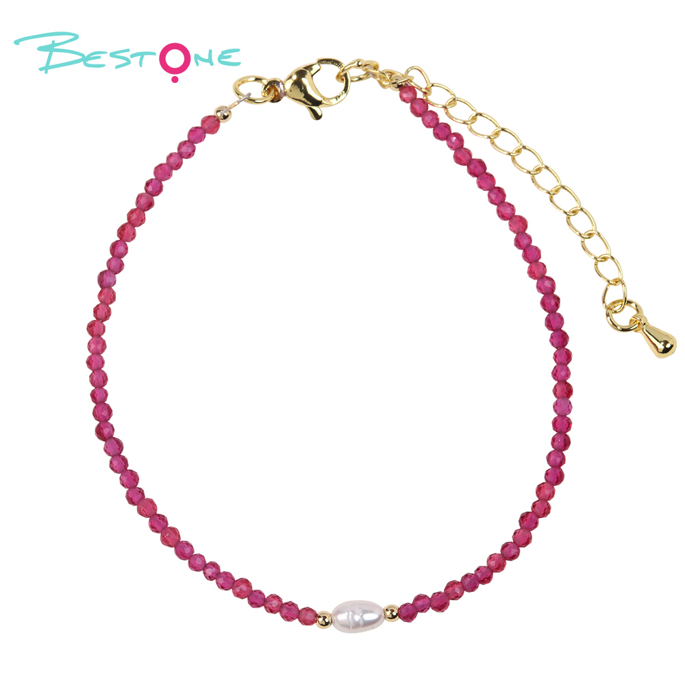 Браслет с гранёными бусинами 3 мм и барочным жемчугом, позолоченная фурнитура, регулируемая длина