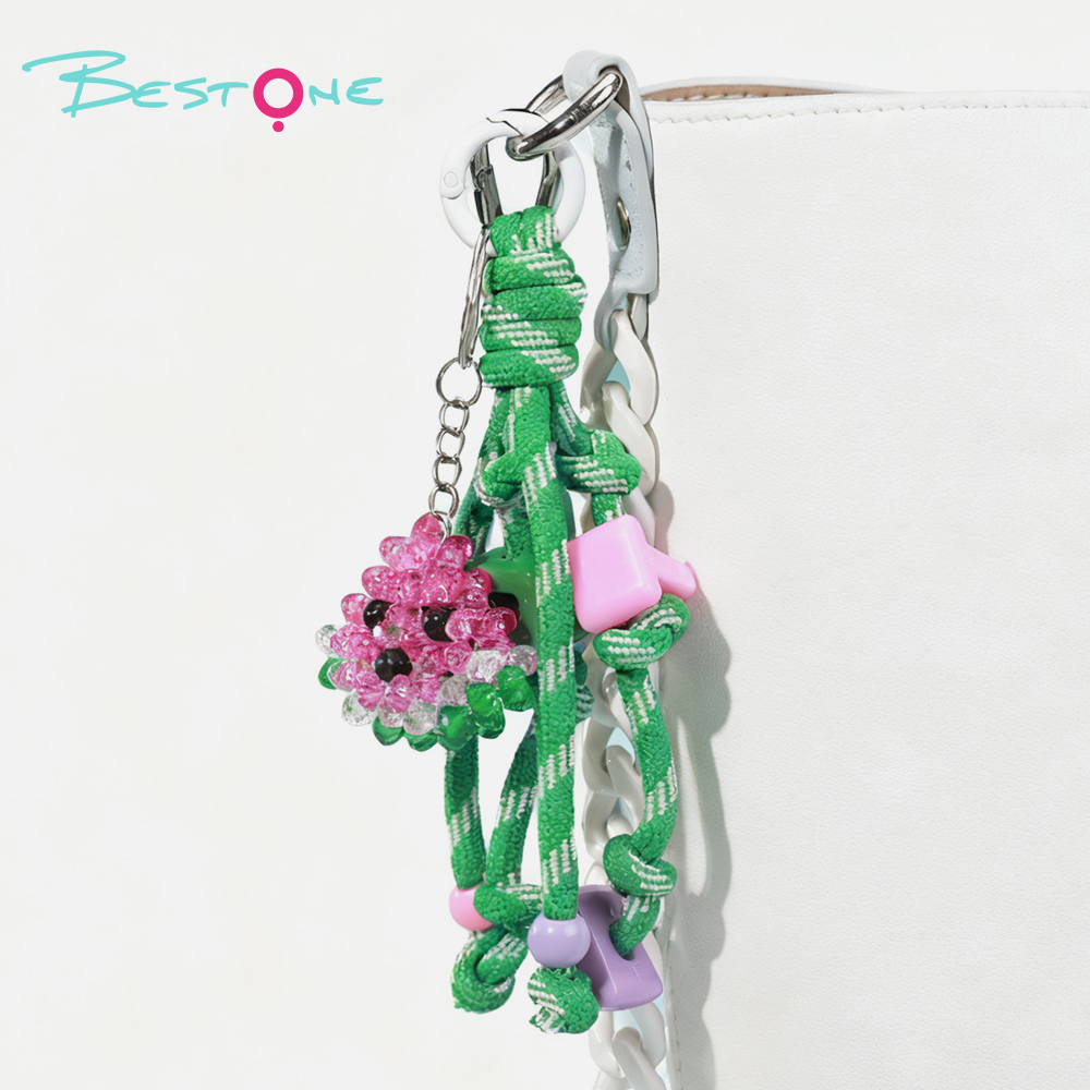 Подвески для сумок «Арбуз» — коллекция с плетёными шнурами и акриловыми буквами