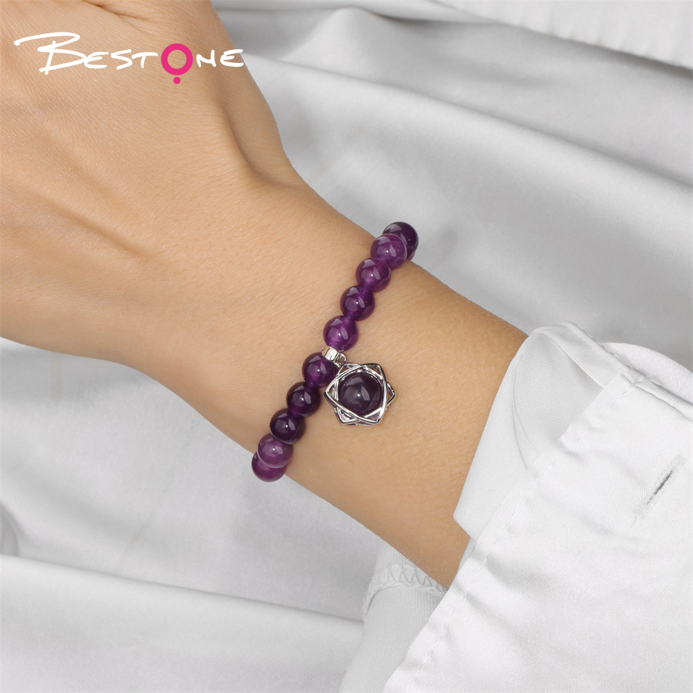 Браслет с подвеской «Шестиконечная звезда» 16×20 мм из бусин 8 мм, на эластичной нити