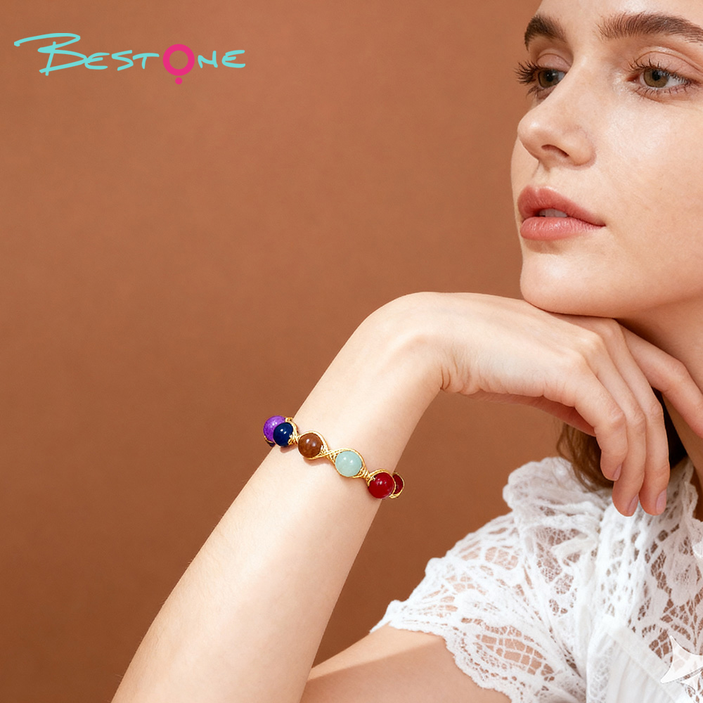 Браслеты из натуральных камней с металлической проволокой и пружинным дизайном оптом