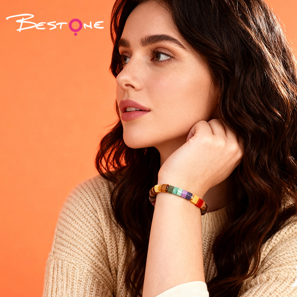 Браслет из натуральных камней с регулируемым шнурком — цилиндрические и разделительные бусины с вставками из железного камня (зелёный авантюрин, обсидиан, лазурит, тигровый глаз и другие)