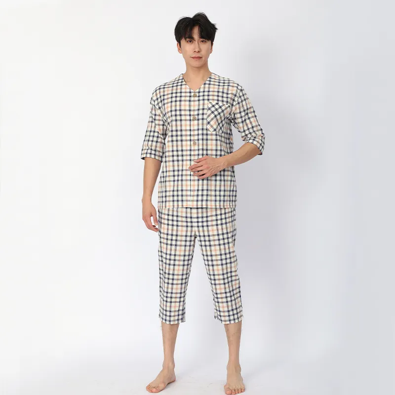 Пижама из 100% хлопка, с пятью рукавами и длиной семь четвертей, изготовлена ​​из 100% хлопковой ткани сирсакер, окрашенной в пряже