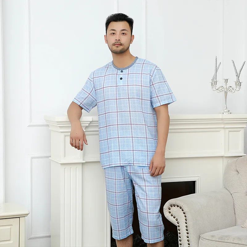 Пижама с короткими рукавами из полиэстер-хлопка, изготовлена ​​из ткани сирсакер из полиэстера и хлопка