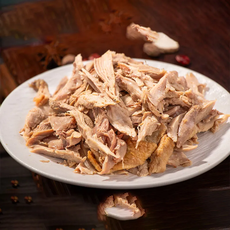 Мясо жареной утки рубленое