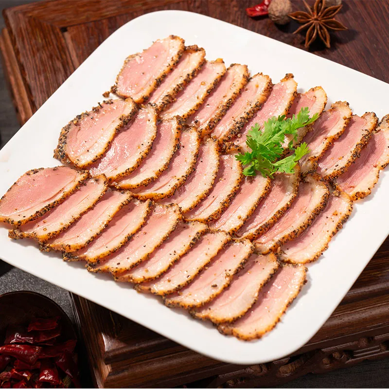 Утиная грудка с перцем нарезка