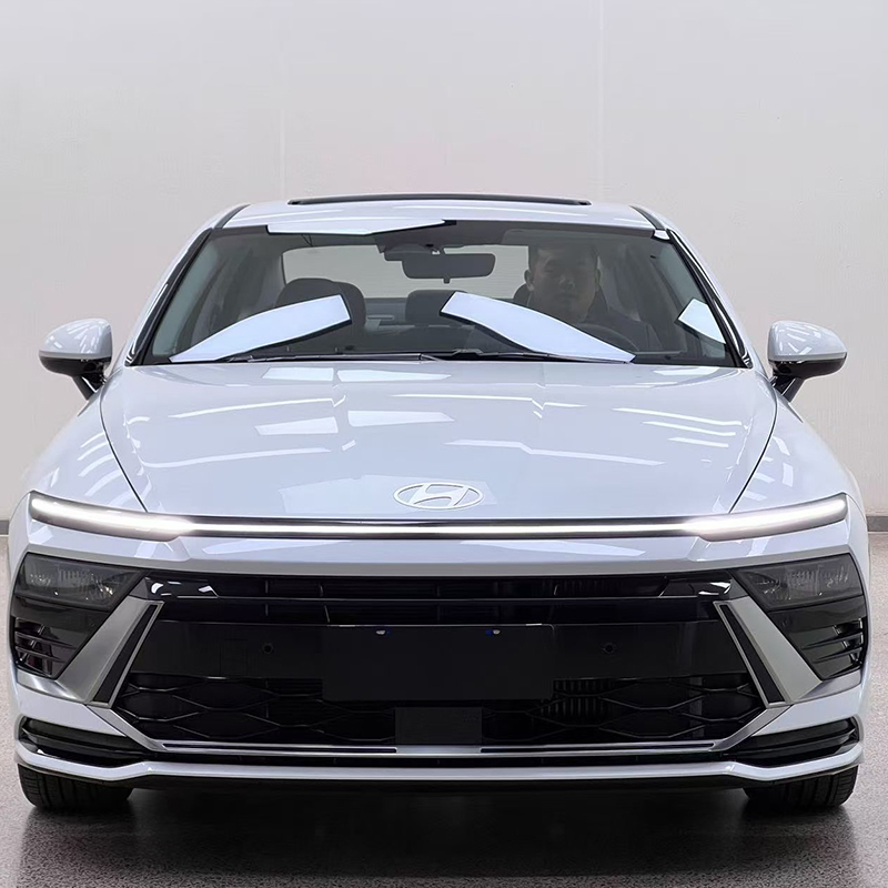 Поддержанный Hyundai Sonata 2024, 1.5T Pro