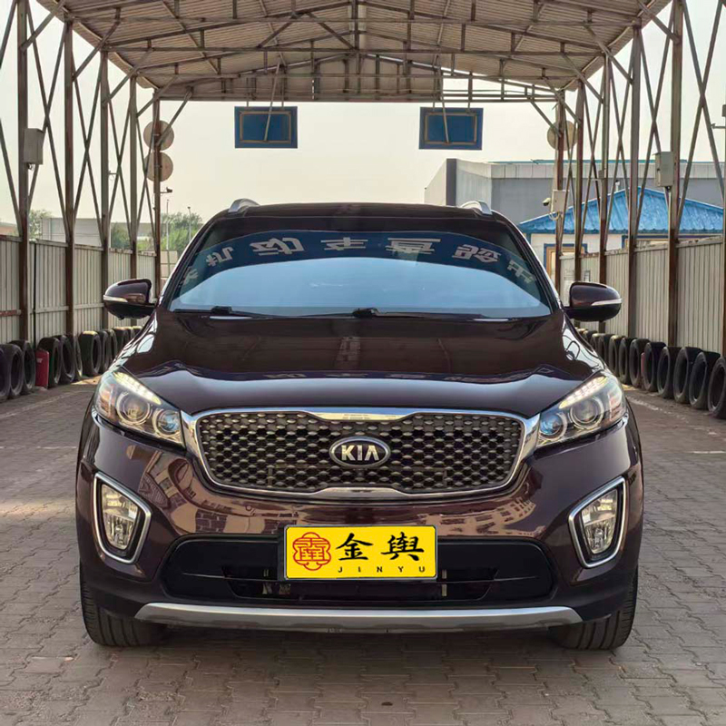 Поддержанный Kia Sorento L 2016, 2.4L 4WD Custom (Euro 5)