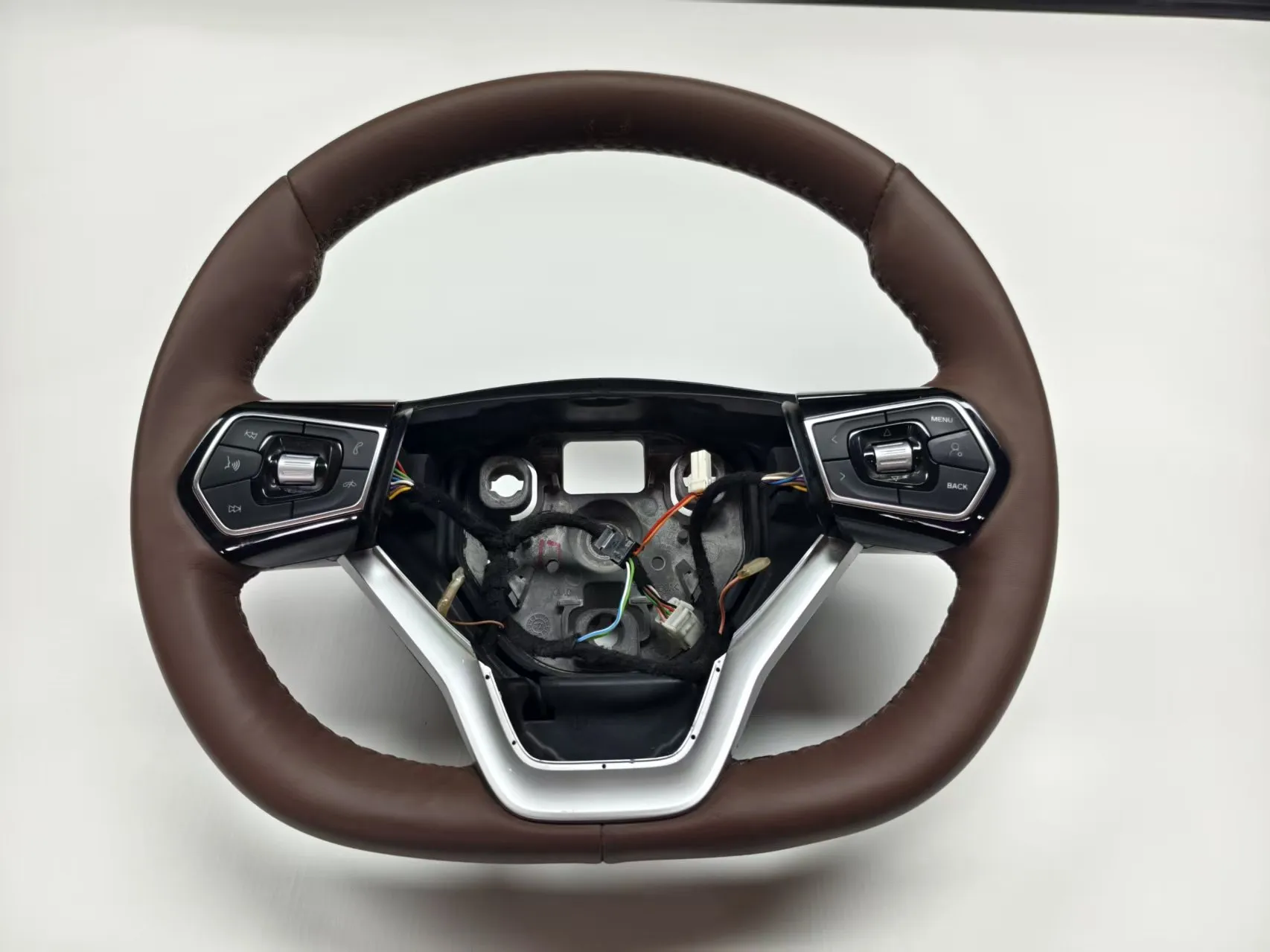 Как инновации влияют на рулевое колесо автомобиля ?