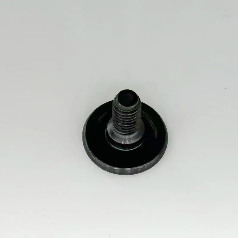 Ступенчатый винт 8450093150