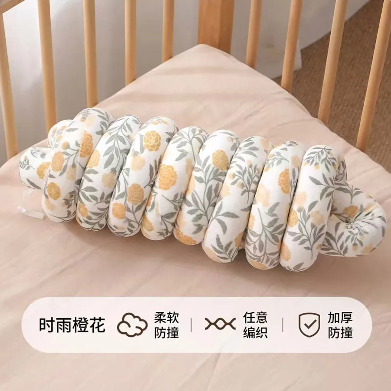 Бортик в детскую кроватку Z702