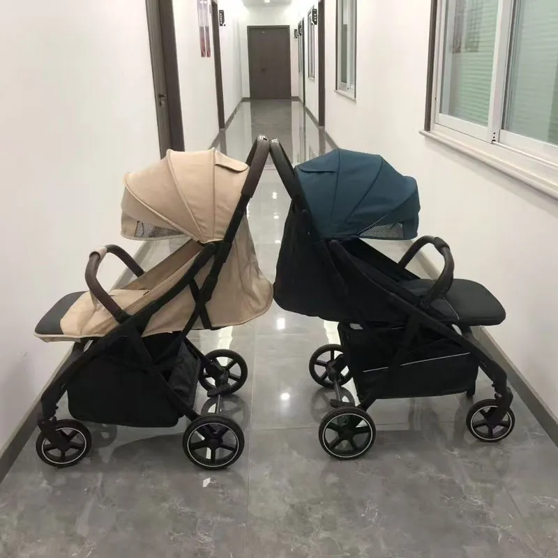 Детская коляска M303