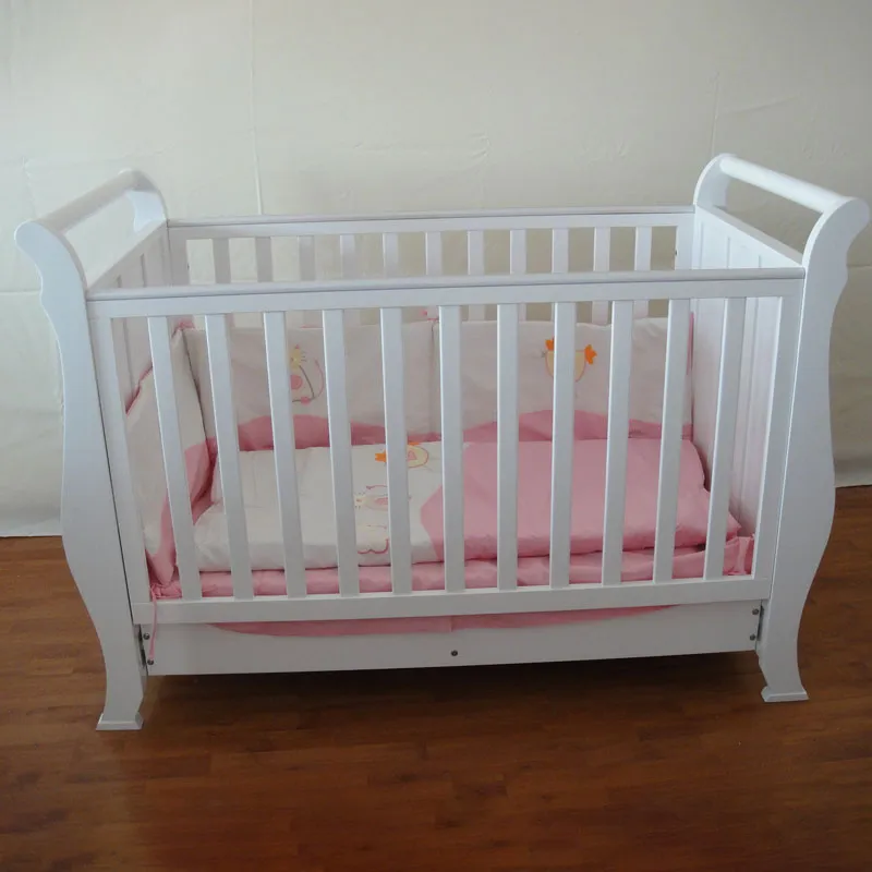 Детская кроватка 606